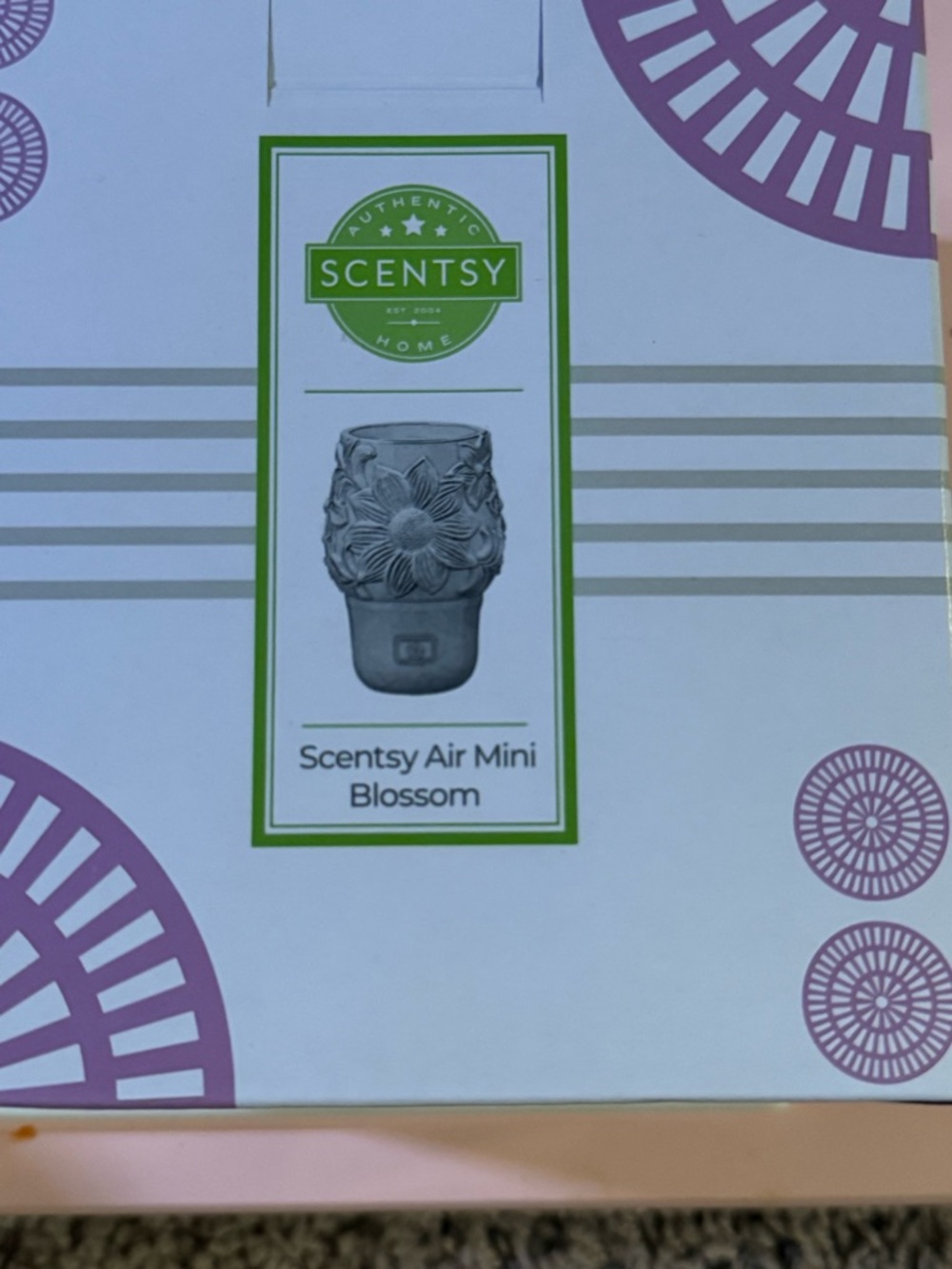 Scentsy Air Mini Blossom Plug-In Warmer - Purple and Pink Accents